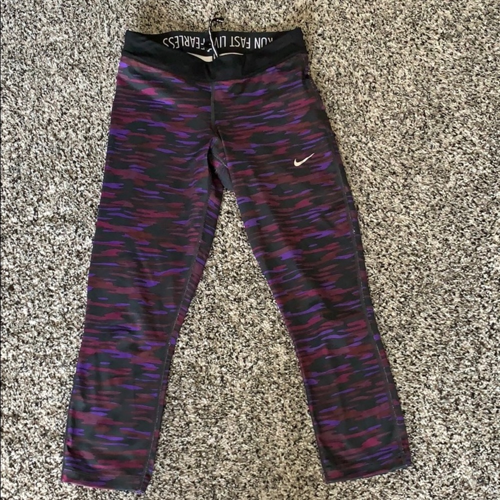 Nike crop leggings size XS
